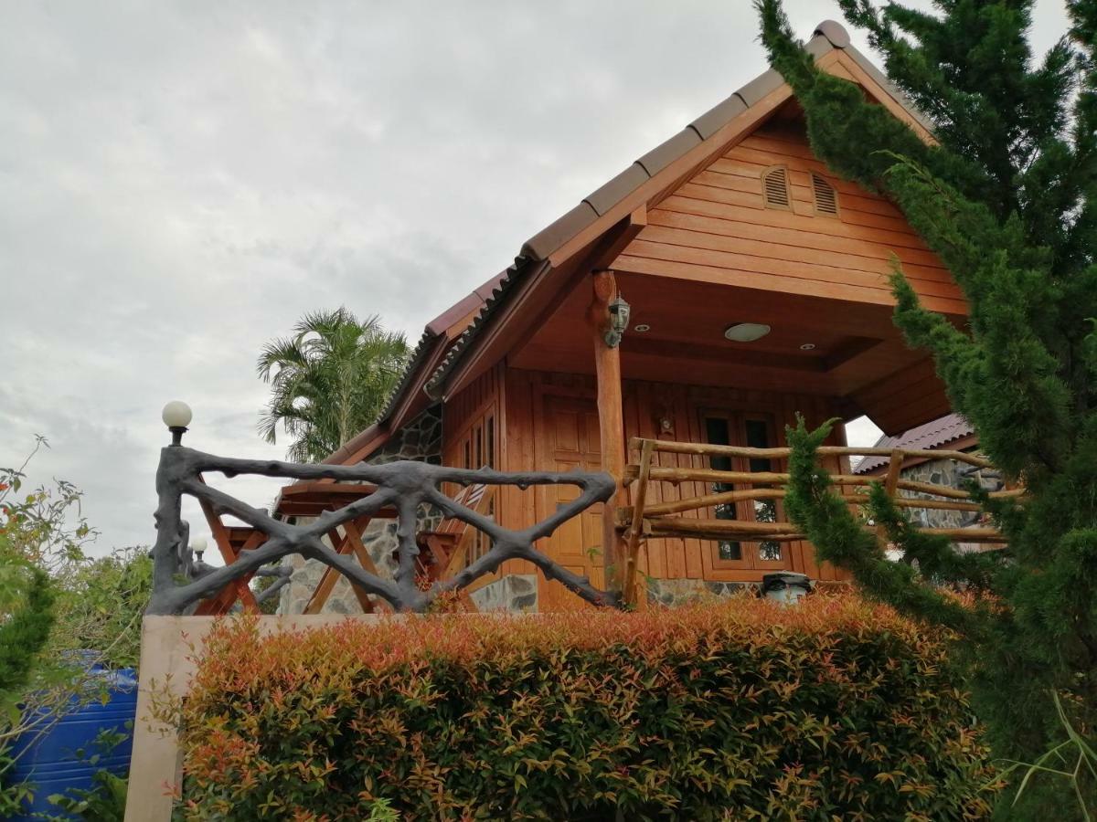 Indah Garden Hill Resort Phetchabun Exterior photo